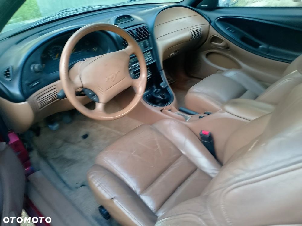 Ford Mustang 4.9 GT Convertible - 8