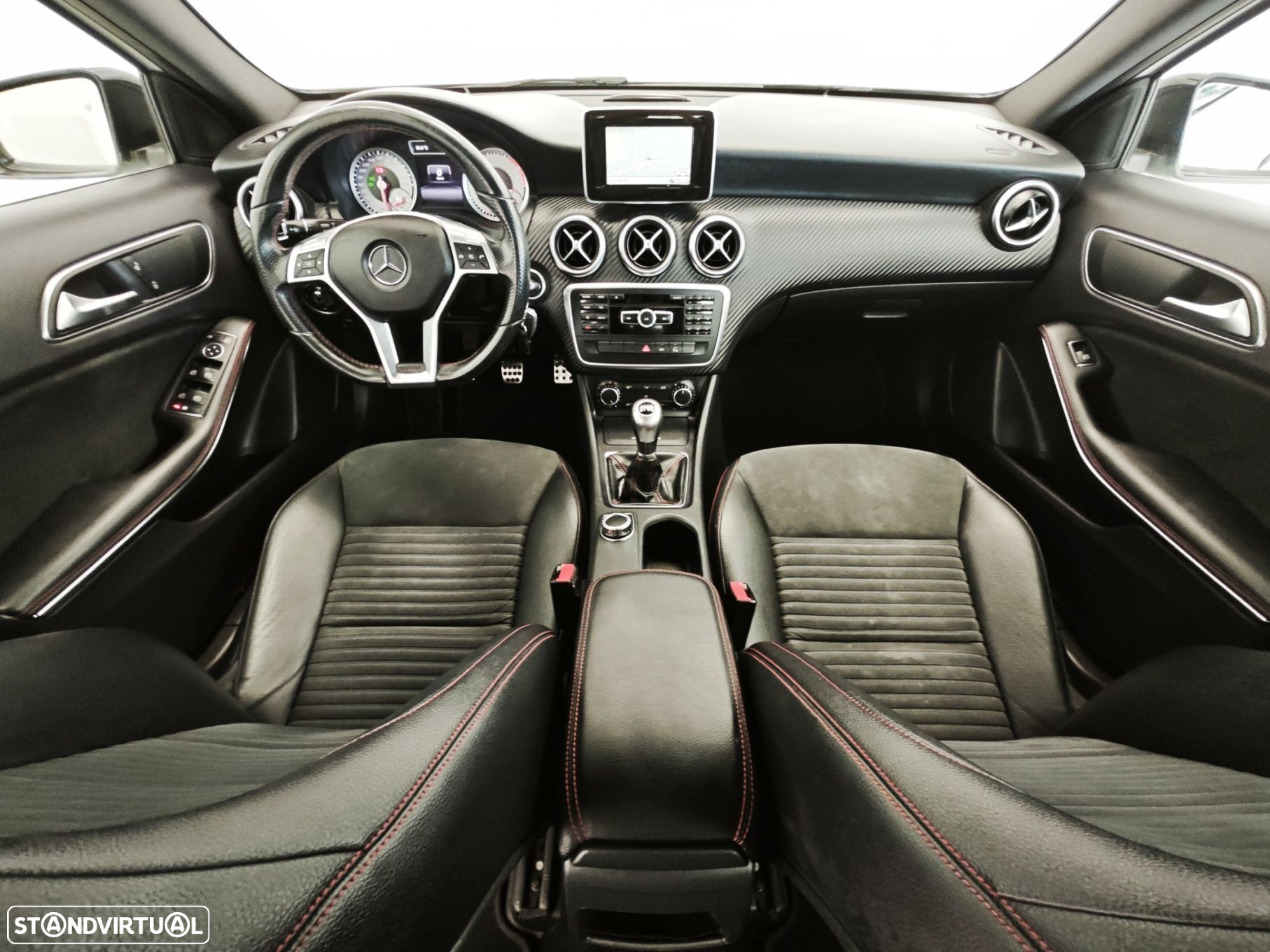 Mercedes-Benz A 180 (BlueEFFICIENCY) AMG Sport - 19