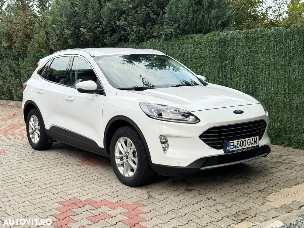 Ford Kuga 1.5 EcoBlue A8 FWD Titanium - 4