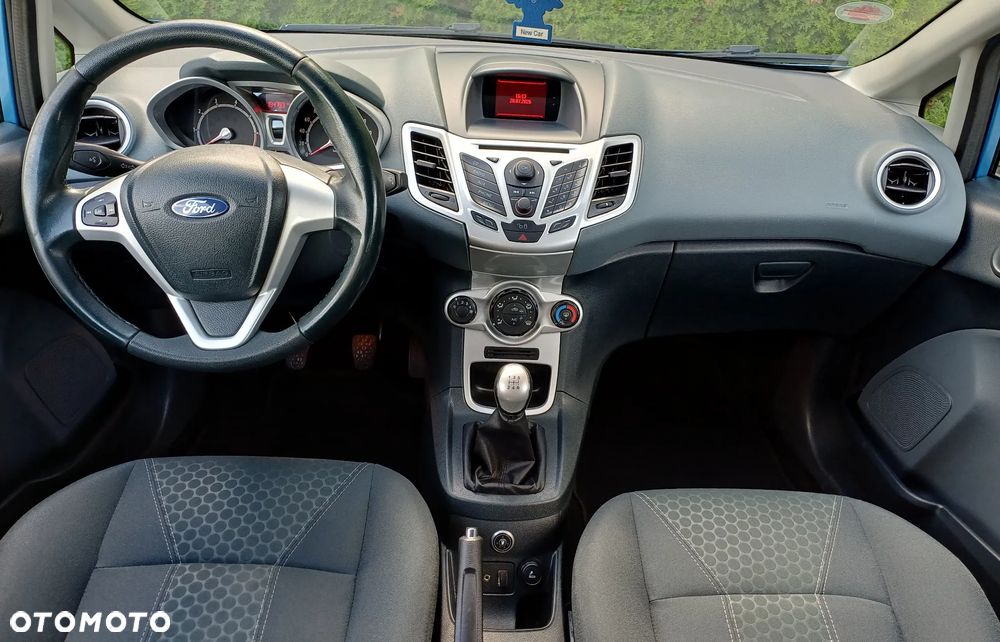 Ford Fiesta 1.4 Titanium - 3