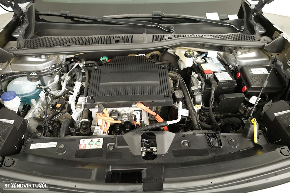 Peugeot e-2008 50 kWh GT - 25