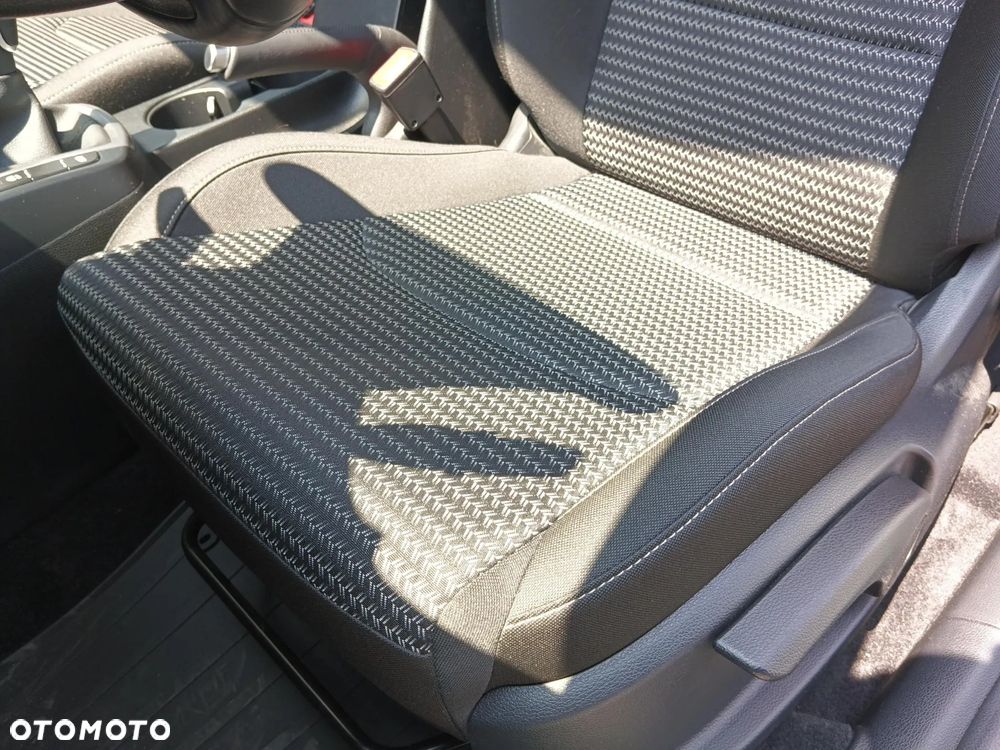 Kia XCeed 1.5 T-GDI M - 17