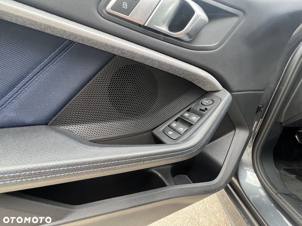 BMW Seria 1 118i M Sport - 19