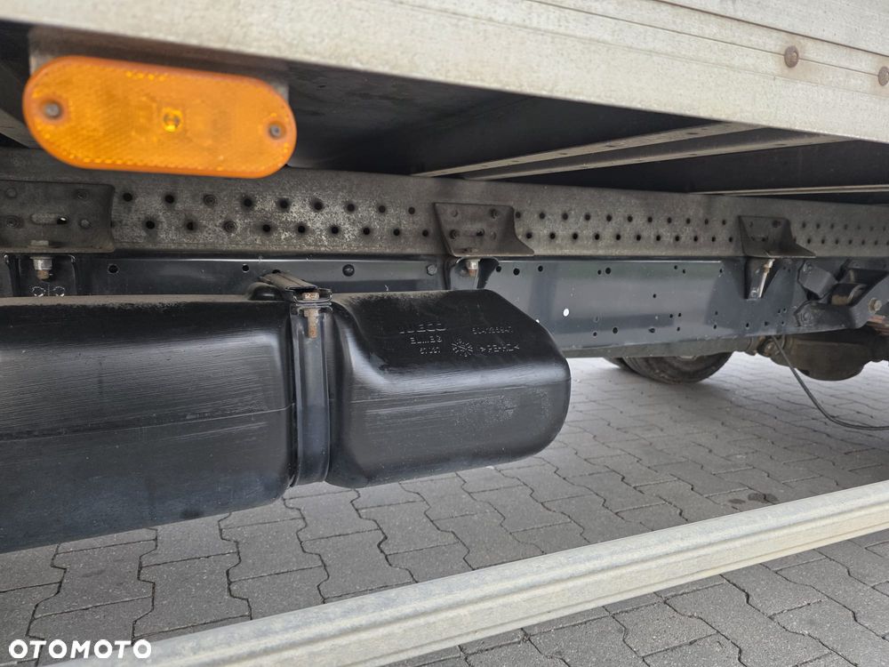 Iveco Daily 35c14 Kontener+Winda - 9