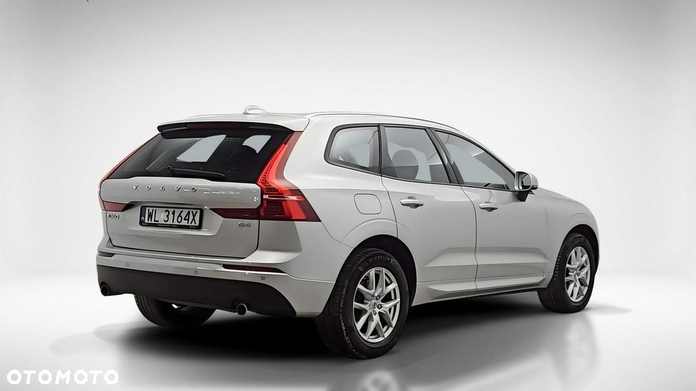 Volvo XC 60 B4 B Momentum - 5
