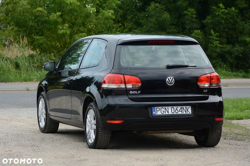 Volkswagen Golf 1.6 Team - 9