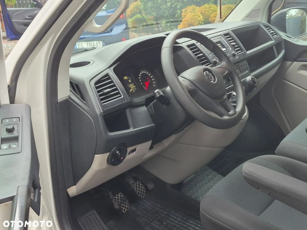 Volkswagen Transporter L2H1 Plus Trendline - 12
