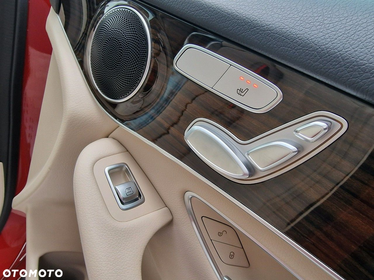 Mercedes-Benz GLC - 16