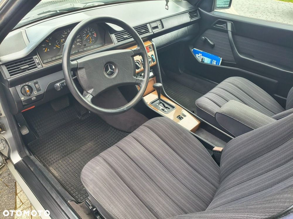 Mercedes-Benz W124 (1984-1993) - 8