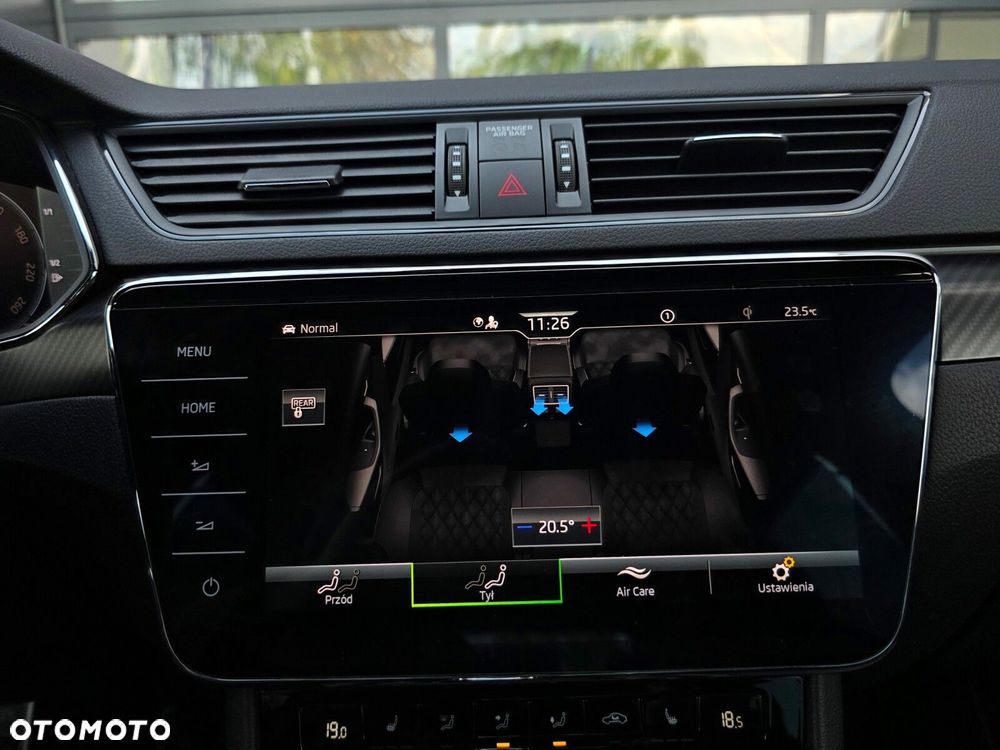 Skoda Superb 2.0 TDI SCR Sportline DSG - 31