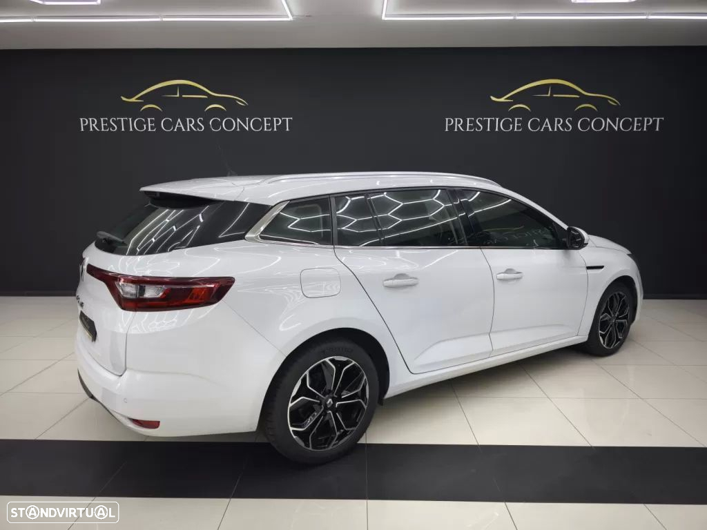 Renault Mégane Sport Tourer 1.5 Blue dCi Limited EDC - 3