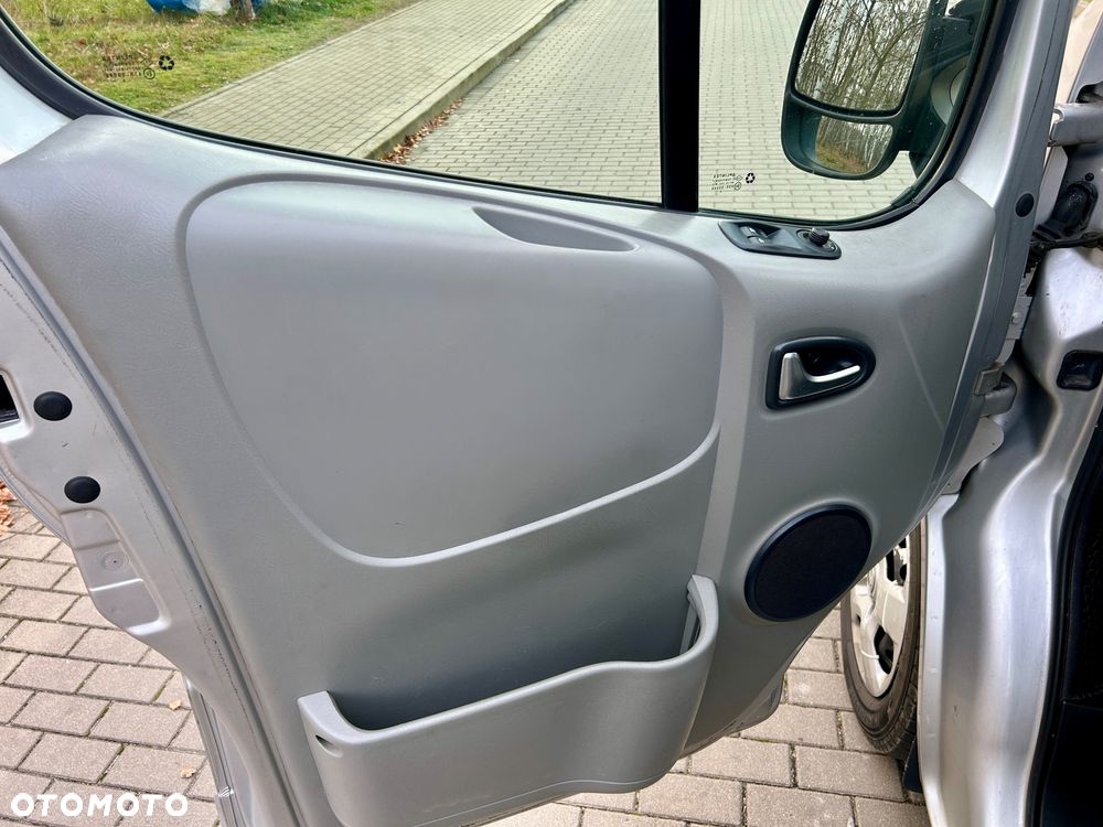 Opel Vivaro L2H1 2.9t Edition - 9