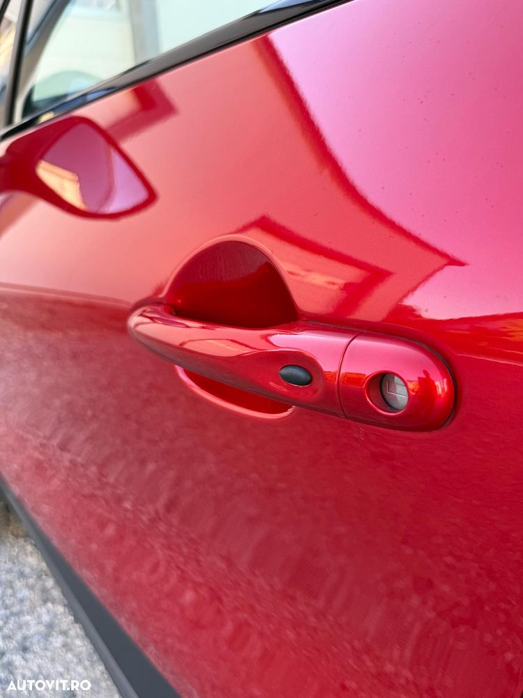 Renault Captur TCe 150 EDC GPF BOSE EDITION - 15