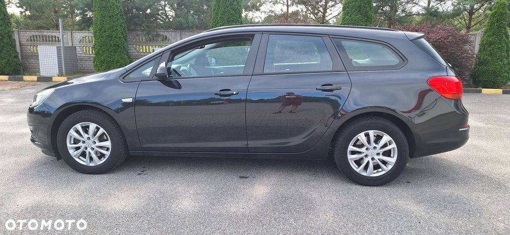 Opel Astra 1.6 D Start/Stop Sports Tourer Dynamic - 3