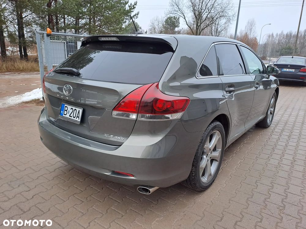 Toyota Venza 3.5 V6 AWD - 3
