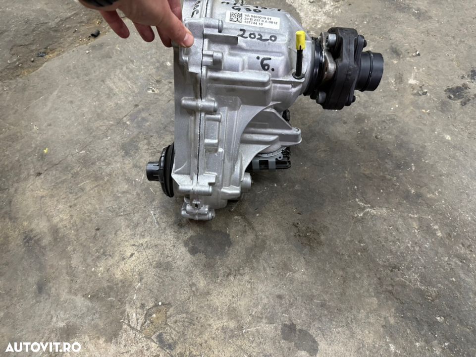 Cutie transfer ,diferential BMW seria 5 G30 seria 7 G11 G12 ATC13-1 ATC13 ATC131 cu 4000 km - 2