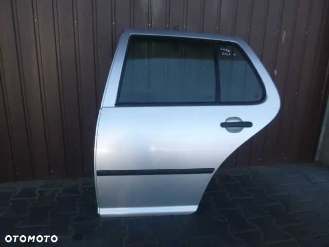 DRZWI LEWY TYŁ LEWE TYLNE VOLKSWAGEN GOLF IV HB KOMPLETNE - 1