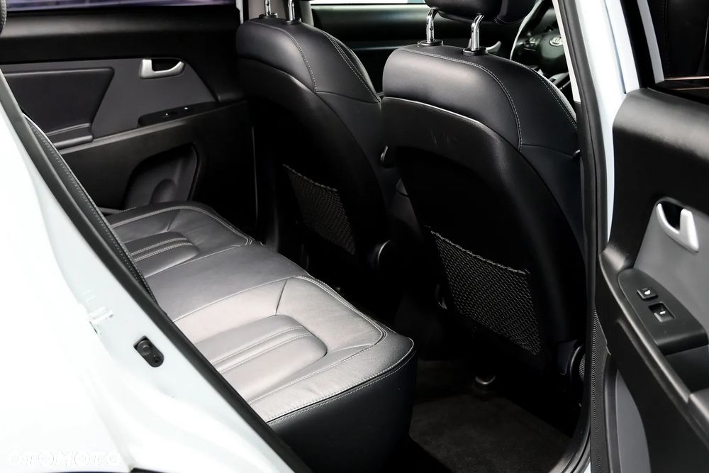 Kia Sportage 1.6 GDI Business Line 2WD - 11