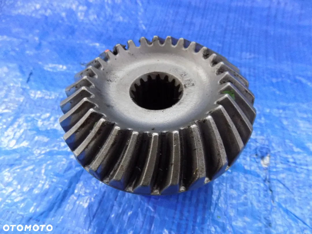 wałek koło zębate napędu pompy john deere 6300 6100 6200 6400 - 2