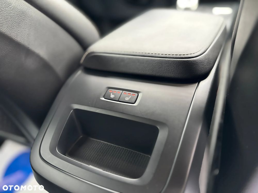 Volvo XC 60 B4 D AWD Geartronic RDesign - 19