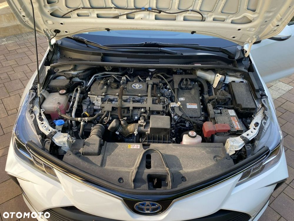 Toyota Corolla 1.8 Hybrid Comfort - 36