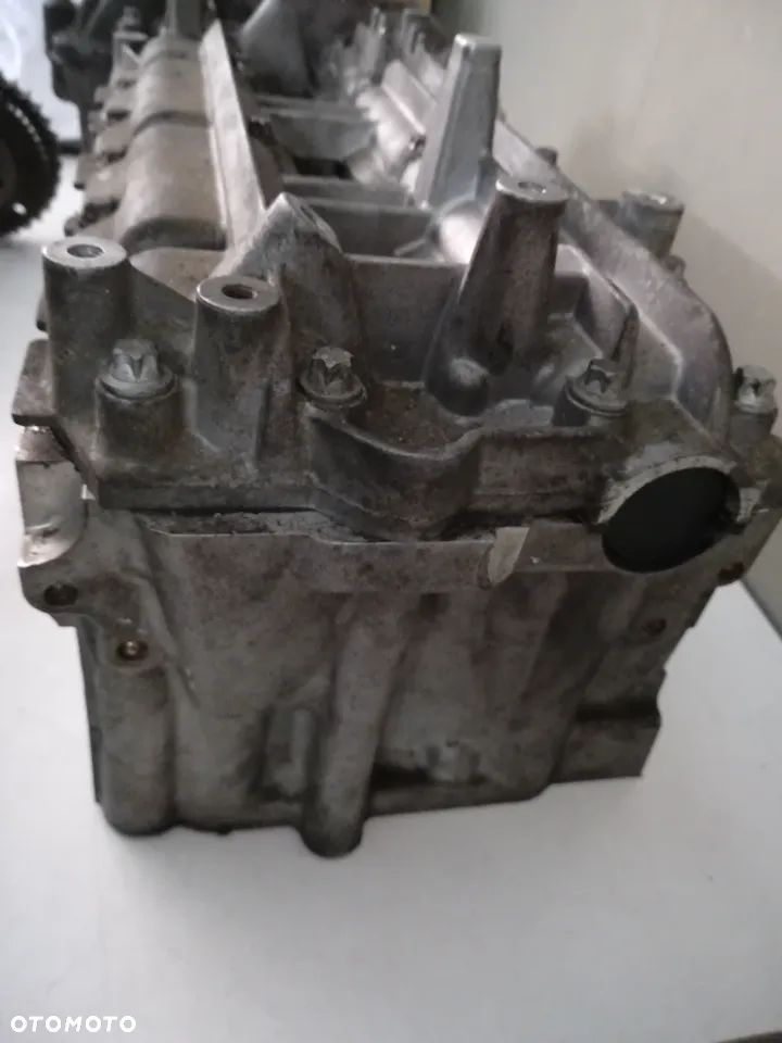 GŁOWICA 3.0CDI V6 R6420163901 WAŁEK ROZRZĄDU, WAŁEK BALANSOWY - 11