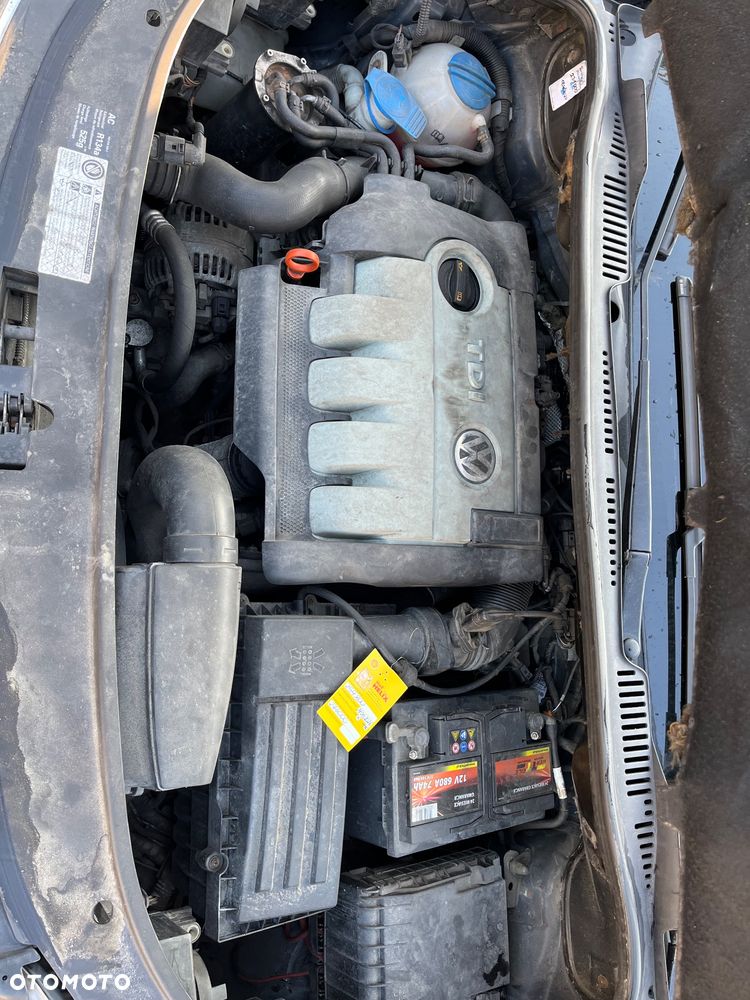 Volkswagen Touran 1.9 TDI - 27