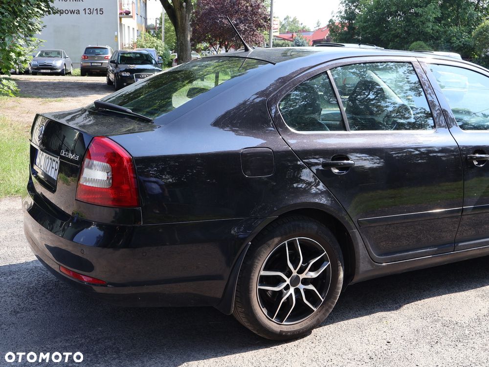 Skoda Octavia 1.4 TSI Ambiente - 5