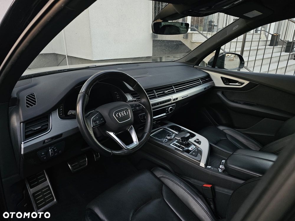 Audi SQ7 4.0 TDI Quattro Tiptronic - 32