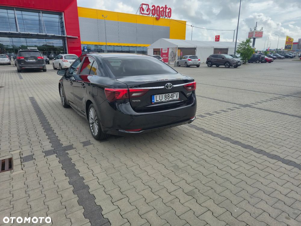 Toyota Avensis 2.0 Prestige MS - 3