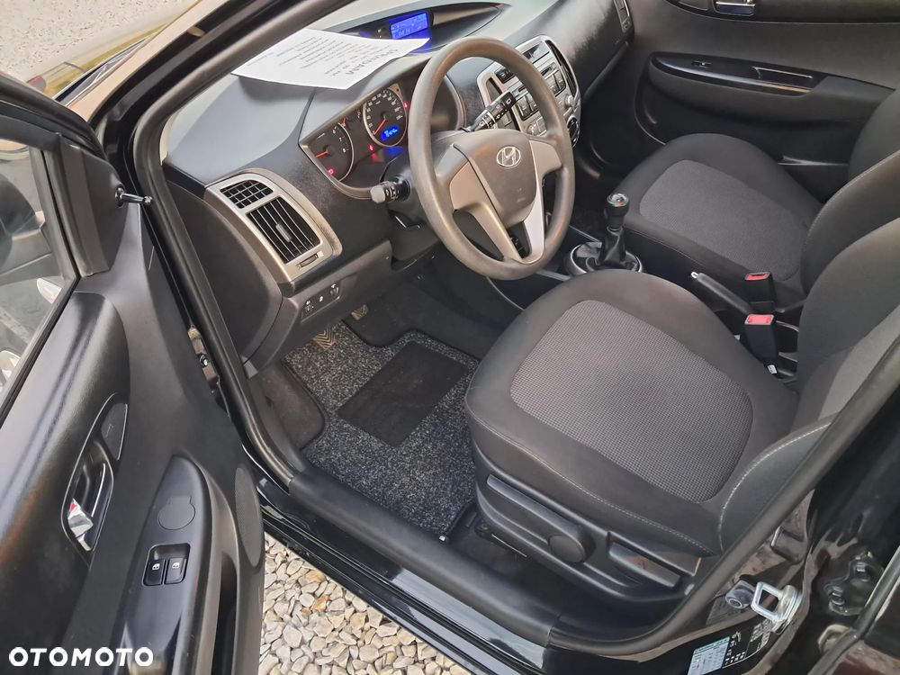 Hyundai i20 1.2 Intro Edition - 8