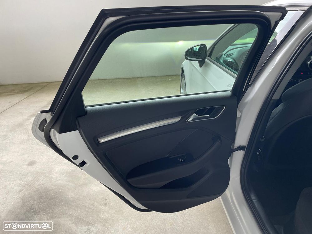 Audi A3 Sportback 1.0 TFSI sport - 27