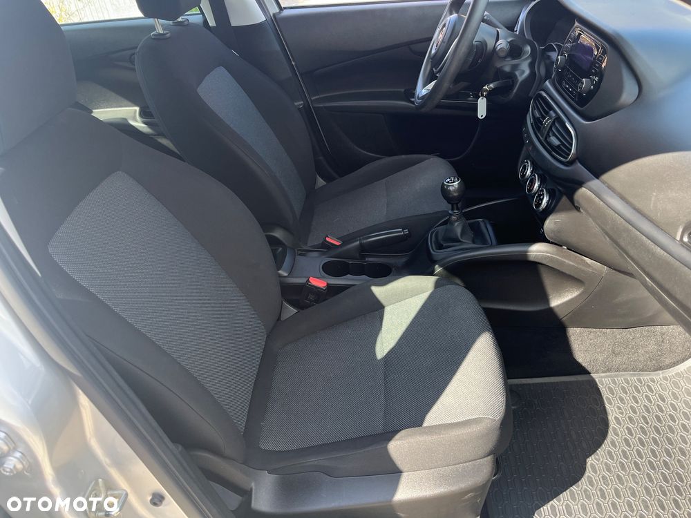 Fiat Tipo 1.4 16V Easy EU6d - 8