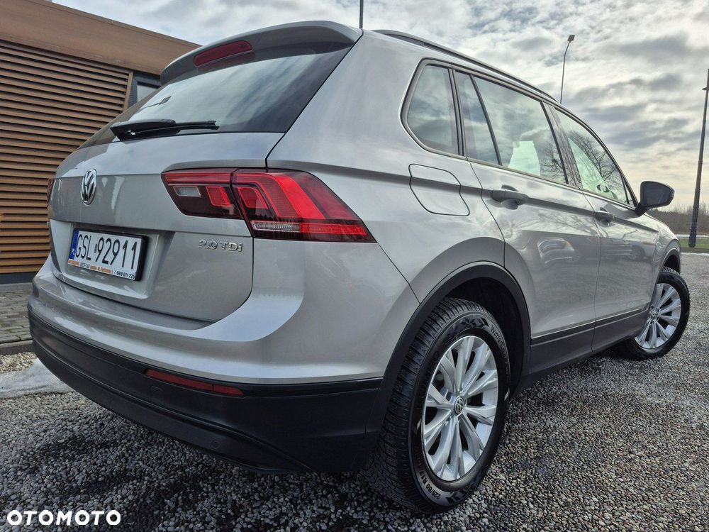 Volkswagen Tiguan - 16