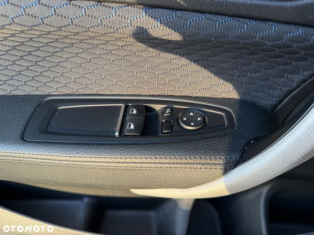 BMW Seria 2 M240i xDrive - 23