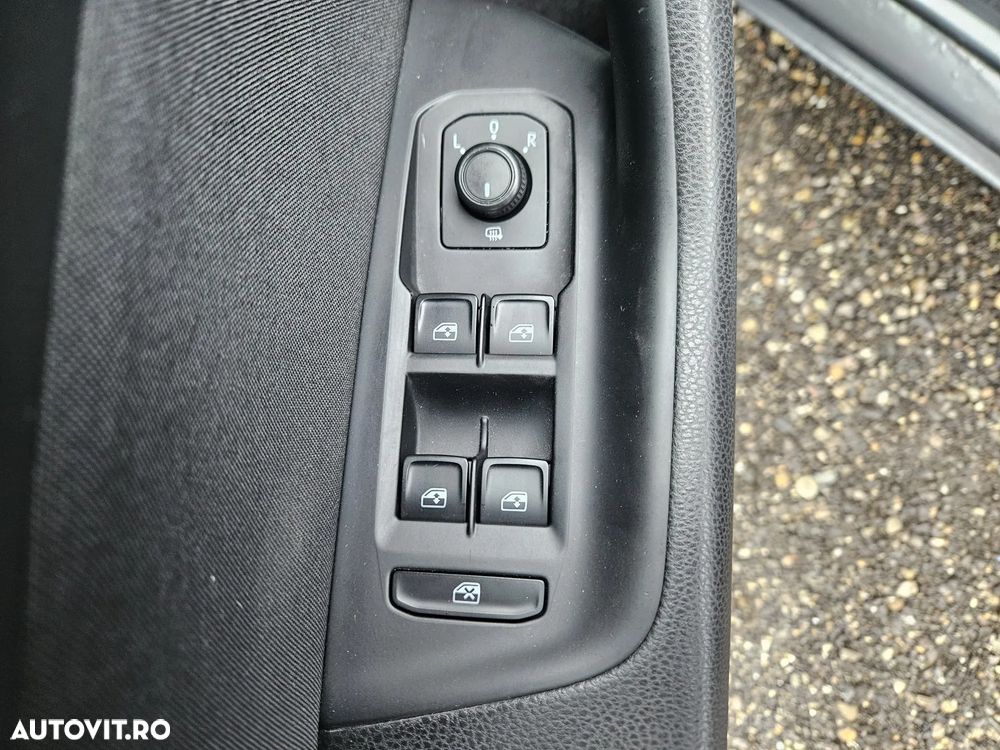 Volkswagen Passat Variant 2.0 TDI Comfortline - 11