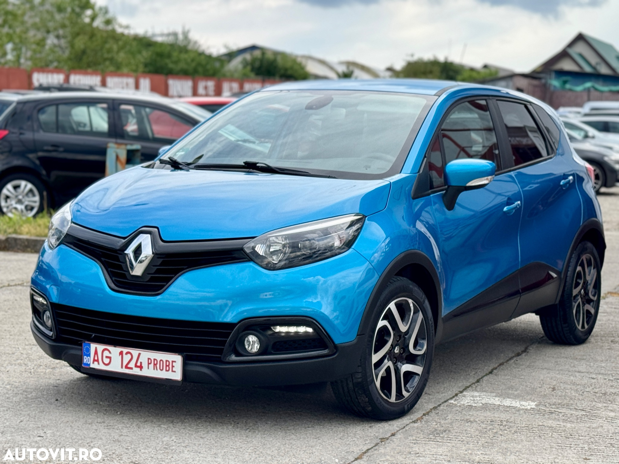 Renault Captur - 3