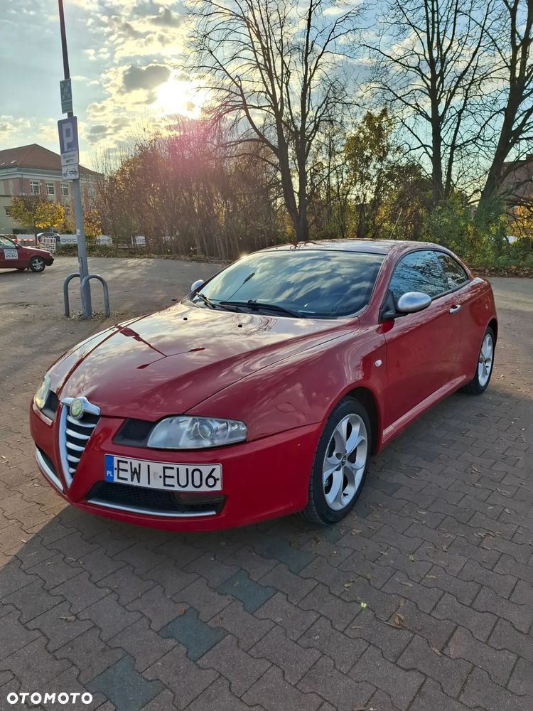 Alfa Romeo GT 1.9JTD 16V Q2 - 21