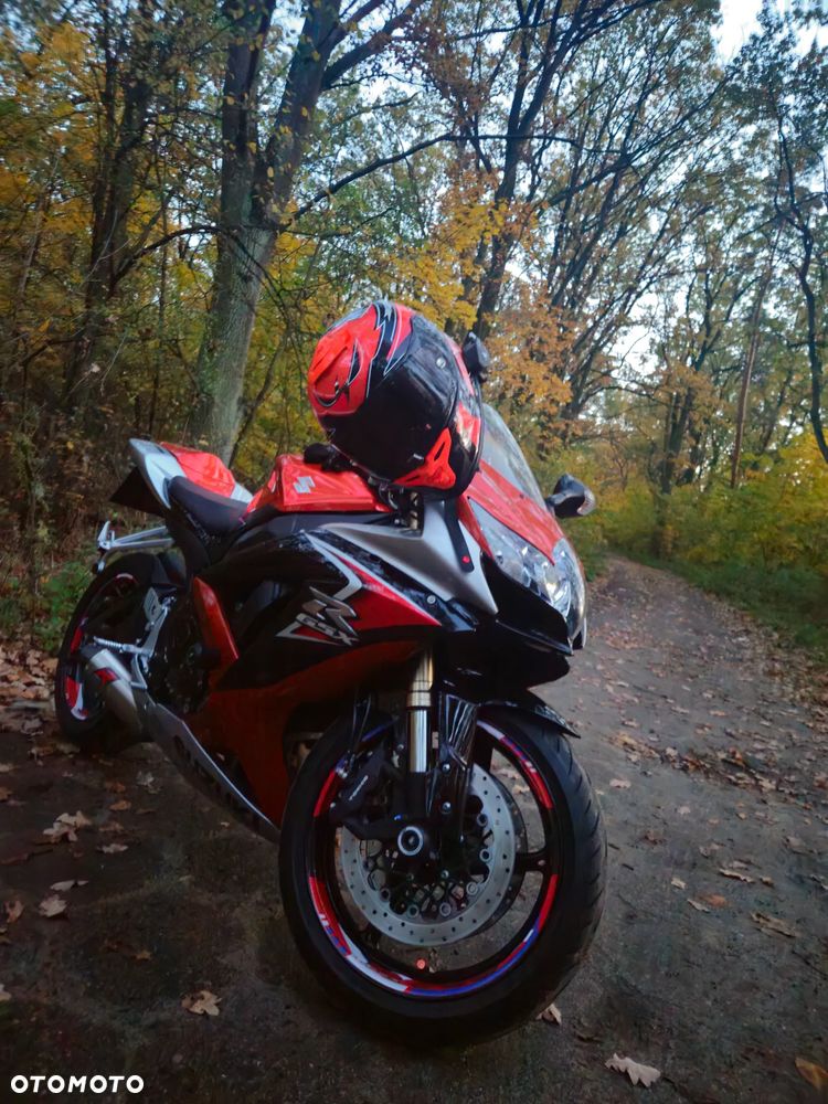 Suzuki GSX-R - 7