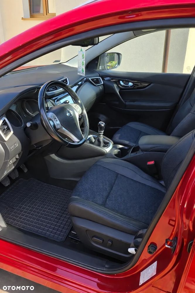 Nissan Qashqai - 11