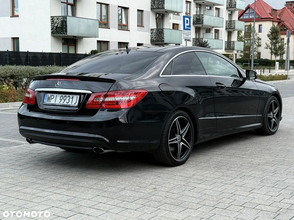 Mercedes-Benz Klasa E 350 CDI BlueEff - 5