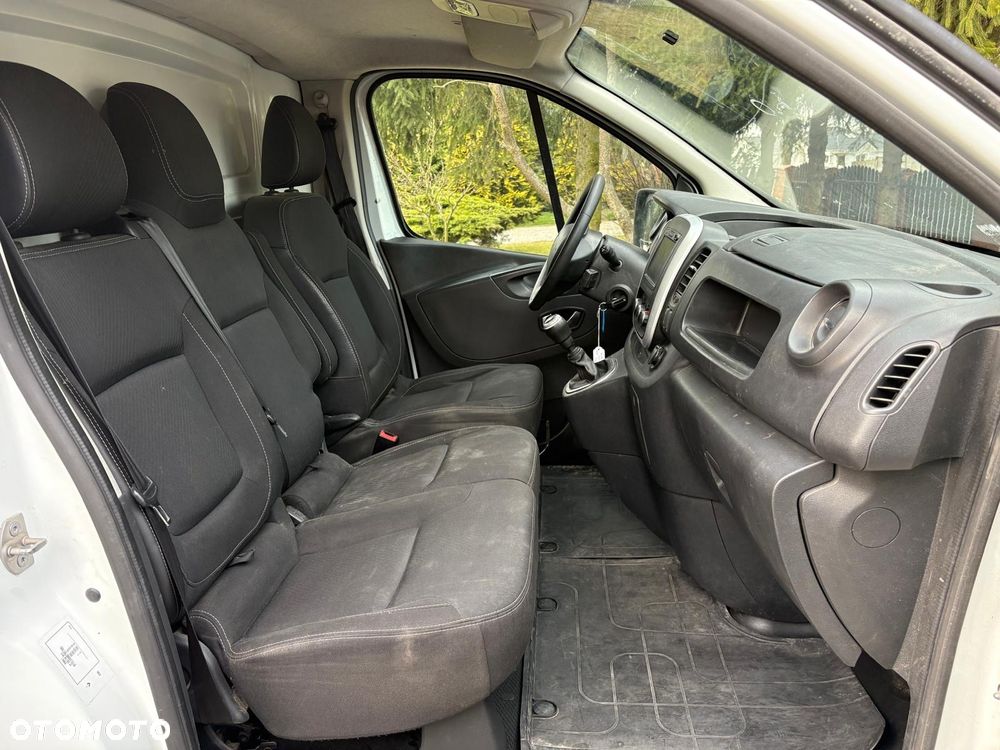 Renault Trafic - 21