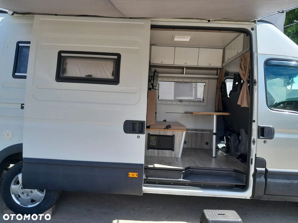 Iveco Daily - 12