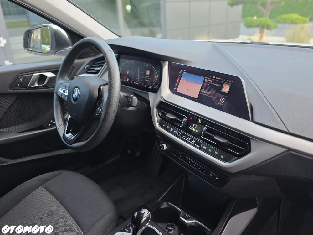 BMW Seria 1 116d Sport Line - 25