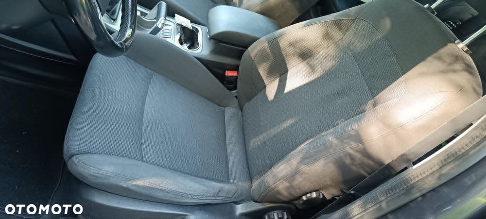 Ford Galaxy 2.0 TDCi Titanium - 18