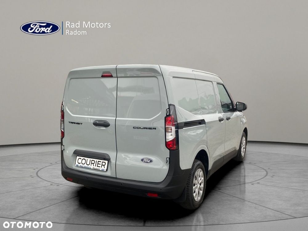 Ford Transit Courier - 5
