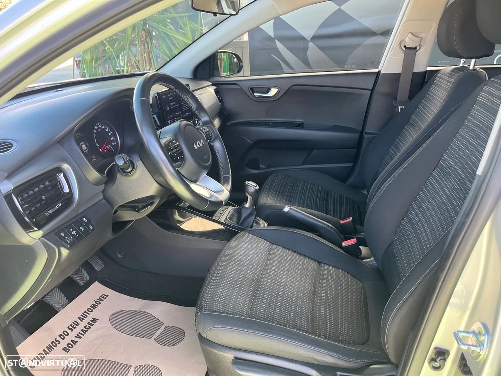 Kia Stonic 1.0 T-GDi Urban - 12