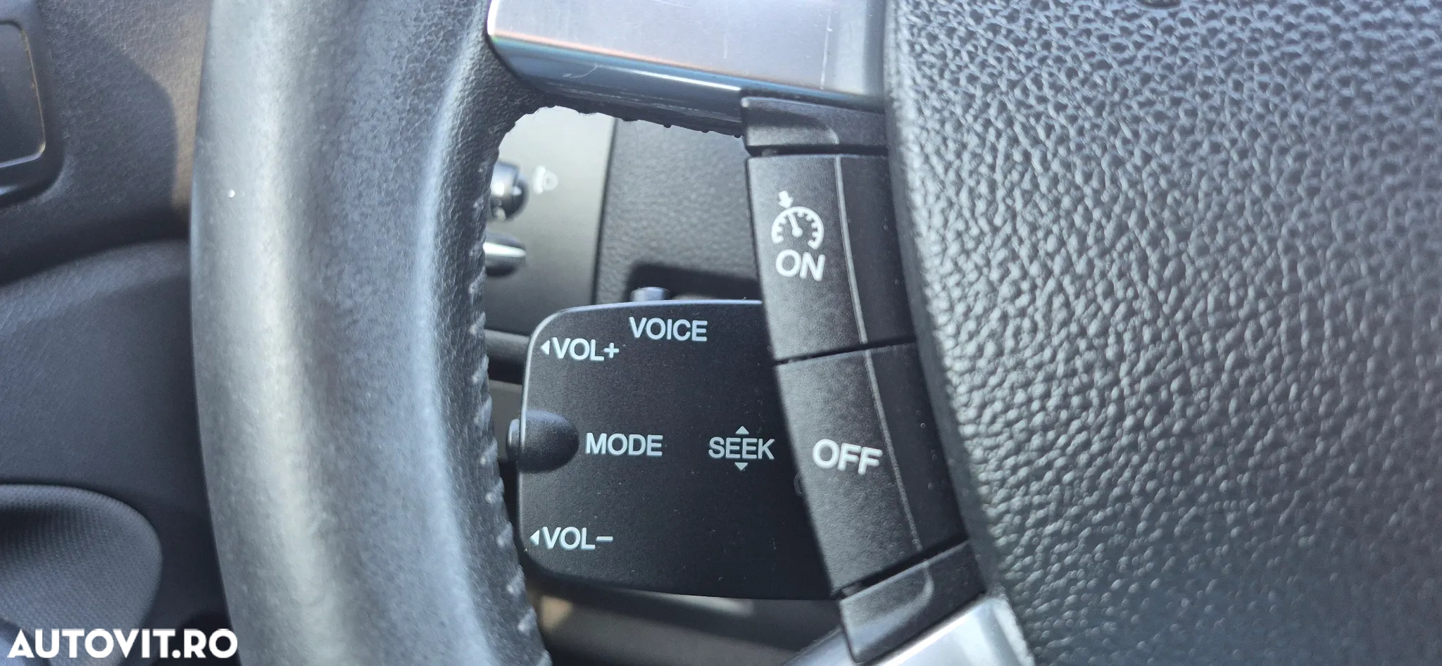 Ford Kuga 2.0 TDCi 4x4 Titanium - 12