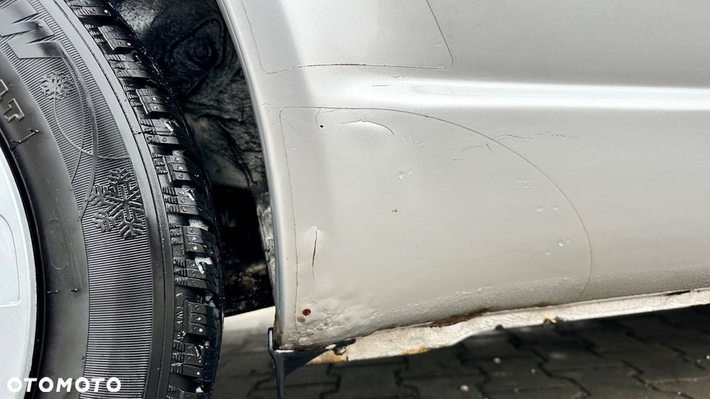 Toyota Yaris 1.0 Luna - 10