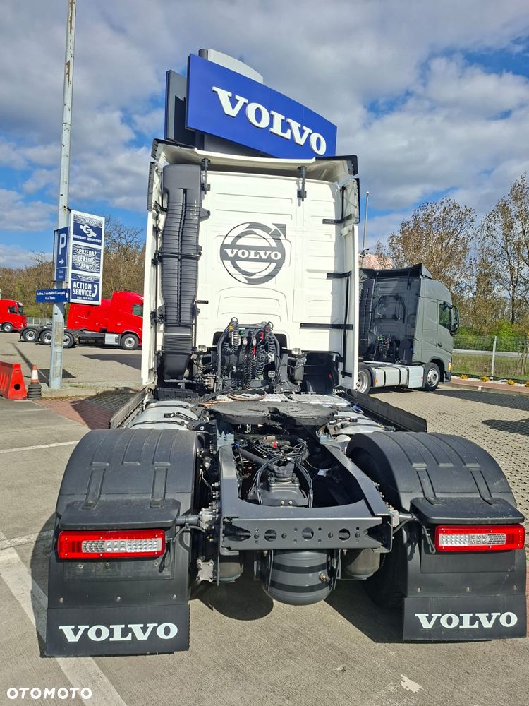 Volvo FH 460 GLOBETROTTER I-SAVE - 6
